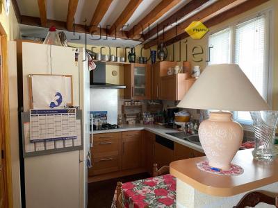 For sale Liancourt 3 rooms 72 m2 Oise (60140) photo 2