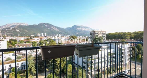For sale Grenoble 4 rooms 69 m2 Isere (38100) photo 4