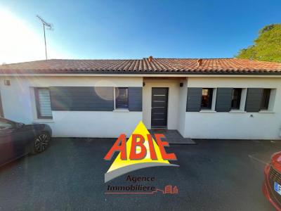 For sale Benet 4 rooms 100 m2 Vendee (85490) photo 0