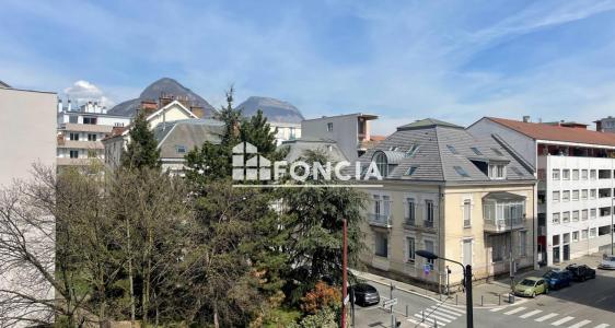 For sale Grenoble 3 rooms 55 m2 Isere (38000) photo 1