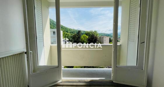 For sale Saint-martin-d'heres 3 rooms 63 m2 Isere (38400) photo 4