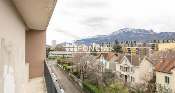 For sale Grenoble 3 rooms 57 m2 Isere (38100) photo 3