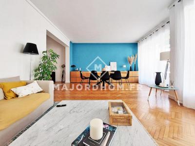 For sale Marseille-8eme-arrondissement 4 rooms 125 m2 Bouches du Rhone (13008) photo 2