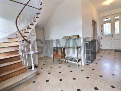 For sale Clermont 10 rooms 283 m2 Oise (60600) photo 2