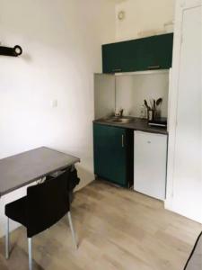 For sale Lille 1 room 14 m2 Nord (59000) photo 2