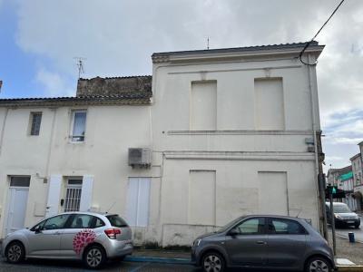 For sale Castelnau-de-medoc 4 rooms 160 m2 Gironde (33480) photo 0