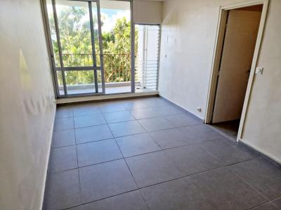 For sale Pointe-a-pitre 4 rooms 71 m2 Guadeloupe (97110) photo 2