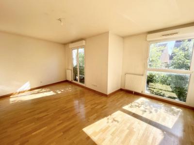 For sale Longjumeau 3 rooms 60 m2 Essonne (91160) photo 0