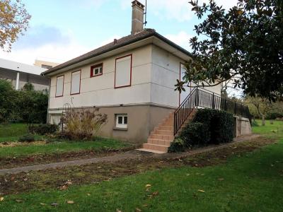 For sale Marines 4 rooms 83 m2 Val d'Oise (95640) photo 1