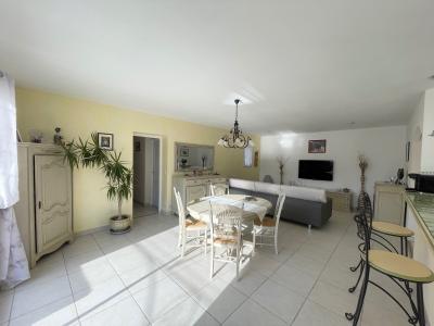 For sale Taillades 4 rooms 103 m2 Vaucluse (84300) photo 1