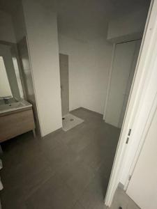 For sale Montpellier 4 rooms 126 m2 Herault (34000) photo 4