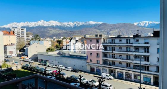 For sale Grenoble 4 rooms 85 m2 Isere (38100) photo 0