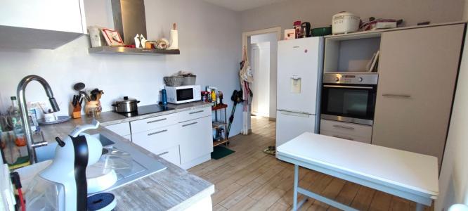 For sale Sauvian 6 rooms 120 m2 Herault (34410) photo 2