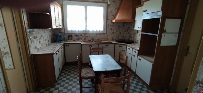 For sale Pons 5 rooms 92 m2 Charente maritime (17800) photo 2
