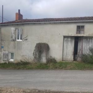 For sale Saintes 3 rooms 68 m2 Charente maritime (17100) photo 0