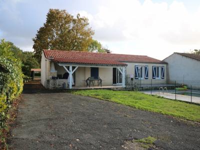 For sale Bignay Charente maritime (17400) photo 1