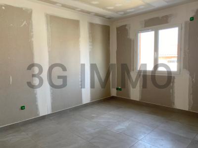 For sale Roujan 4 rooms 95 m2 Herault (34320) photo 2
