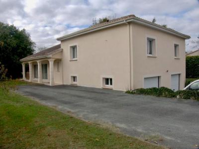 For sale Neuvic 6 rooms 172 m2 Dordogne (24190) photo 1