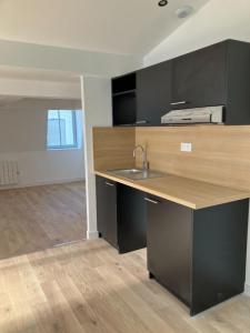 For sale Lille 3 rooms 65 m2 Nord (59000) photo 1