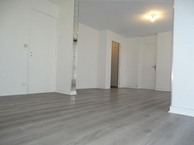For sale Reims 4 rooms 69 m2 Marne (51100) photo 2