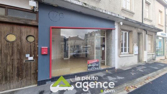 For rent Vierzon 30 m2 Cher (18100) photo 0