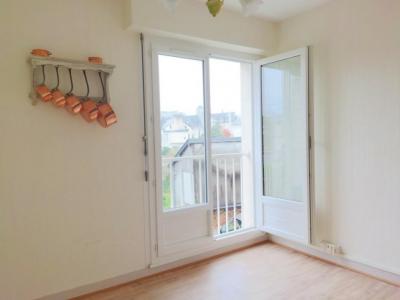 For sale Lisieux 4 rooms 67 m2 Calvados (14100) photo 4