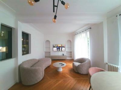 Vacation rentals Paris 75 m2 Paris (75000) photo 1