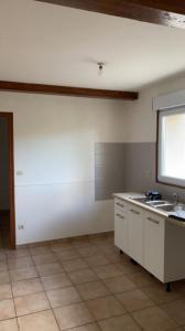 For sale Connantre 5 rooms 109 m2 Marne (51230) photo 3