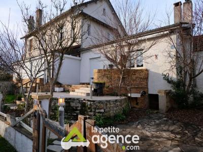 For sale Imphy 4 rooms 97 m2 Nievre (58160) photo 0