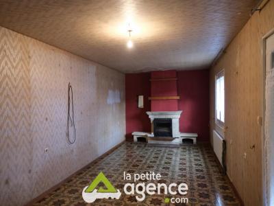 For sale Imphy 4 rooms 97 m2 Nievre (58160) photo 4