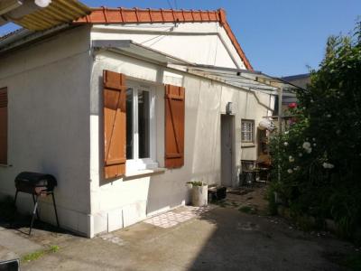 For sale Versailles 3 rooms 43 m2 Yvelines (78000) photo 0