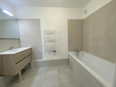 For sale Montpellier 3 rooms 61 m2 Herault (34070) photo 3