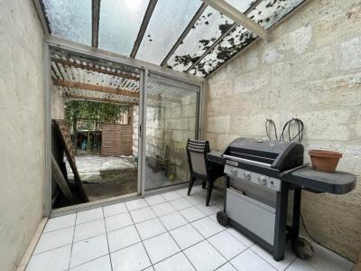 For sale Bordeaux 2 rooms 52 m2 Gironde (33000) photo 2
