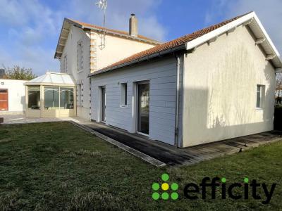 For sale Chatelaillon-plage 6 rooms 140 m2 Charente maritime (17340) photo 1
