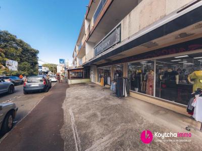 Louer Local commercial Tampon 38400 euros