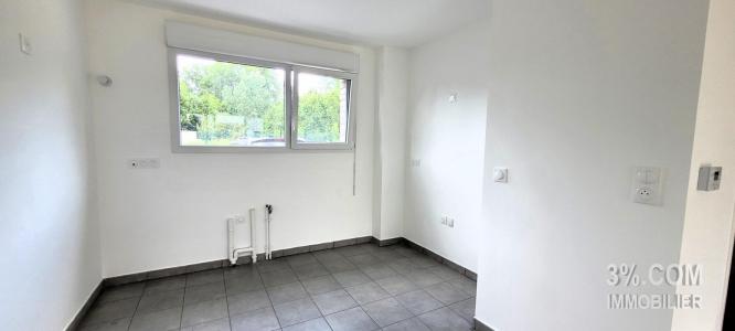 For sale Tourcoing 4 rooms 83 m2 Nord (59200) photo 2