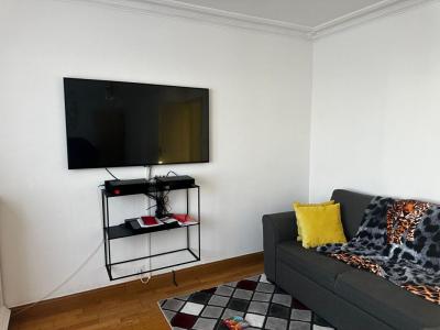 For sale Laval 4 rooms 67 m2 Mayenne (53000) photo 2