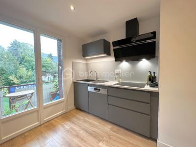 For sale Chambery 3 rooms 61 m2 Savoie (73000) photo 3