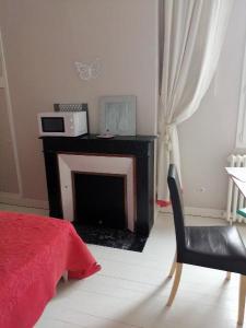For rent Bordeaux 1 room 18 m2 Gironde (33000) photo 1