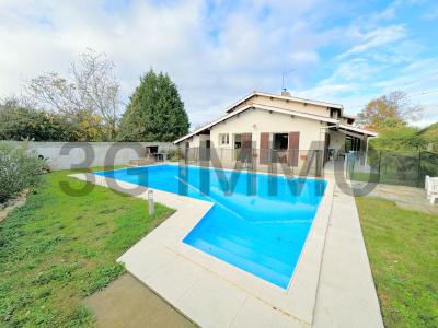 For sale Bordeaux 6 rooms 178 m2 Gironde (33000) photo 0