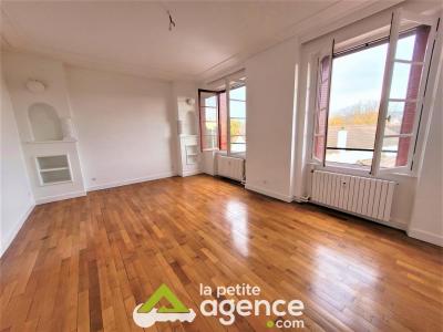 For sale Montlucon 3 rooms 69 m2 Allier (03100) photo 0