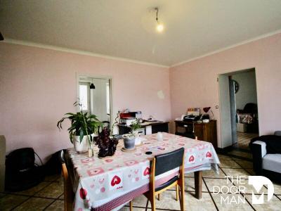 For sale Bourges 5 rooms 115 m2 Cher (18000) photo 2