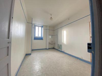 For sale Warmeriville 2 rooms 104 m2 Marne (51110) photo 2