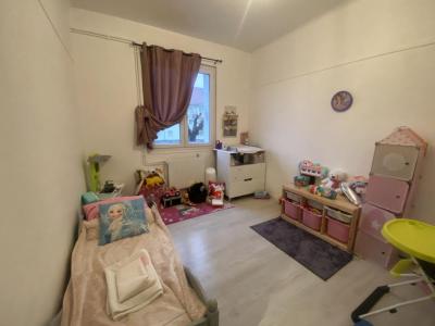 For sale Grand-charmont 3 rooms 64 m2 Doubs (25200) photo 2