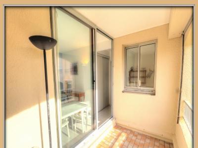 For sale Agde 2 rooms 30 m2 Herault (34300) photo 2