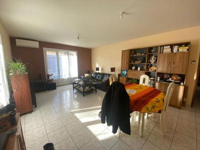 For sale Istres 4 rooms 90 m2 Bouches du Rhone (13800) photo 1
