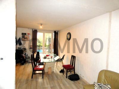 For sale Castres 4 rooms 89 m2 Tarn (81100) photo 0