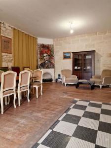 For sale Saint-julien-beychevelle 4 rooms 180 m2 Gironde (33250) photo 1