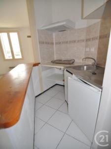 For sale Montpellier 1 room 34 m2 Herault (34000) photo 2