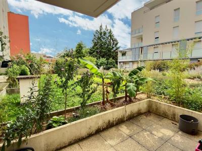 For sale Pierre-benite 3 rooms 64 m2 Rhone (69310) photo 0